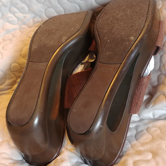 Funky brown White Mountain sandals 7 - Picture 3 of 5